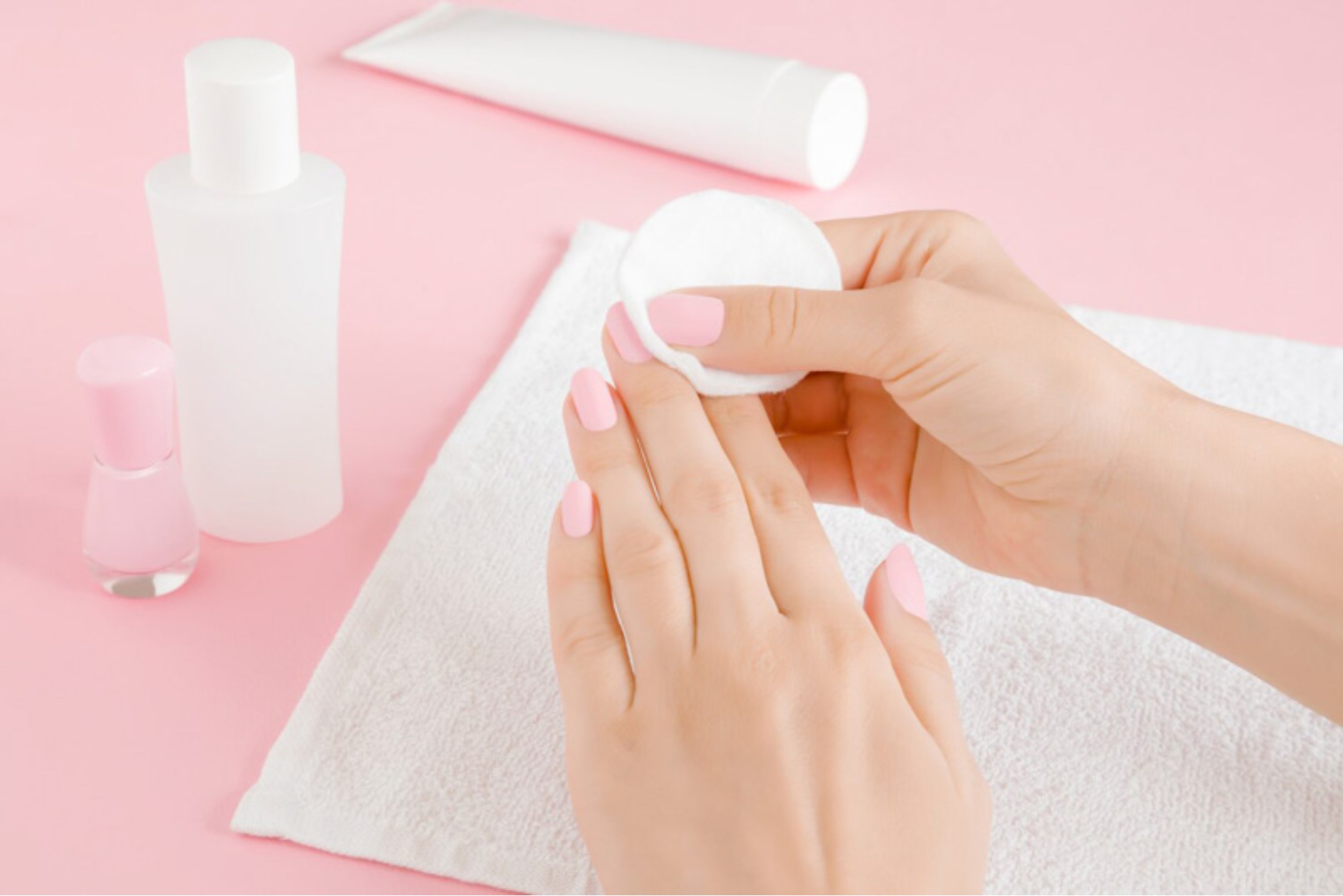 how do salons remove gel polish